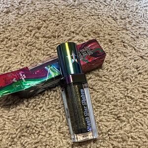 Jeffree Star Metallic Liquid Eyeshadow in Third Eye Open